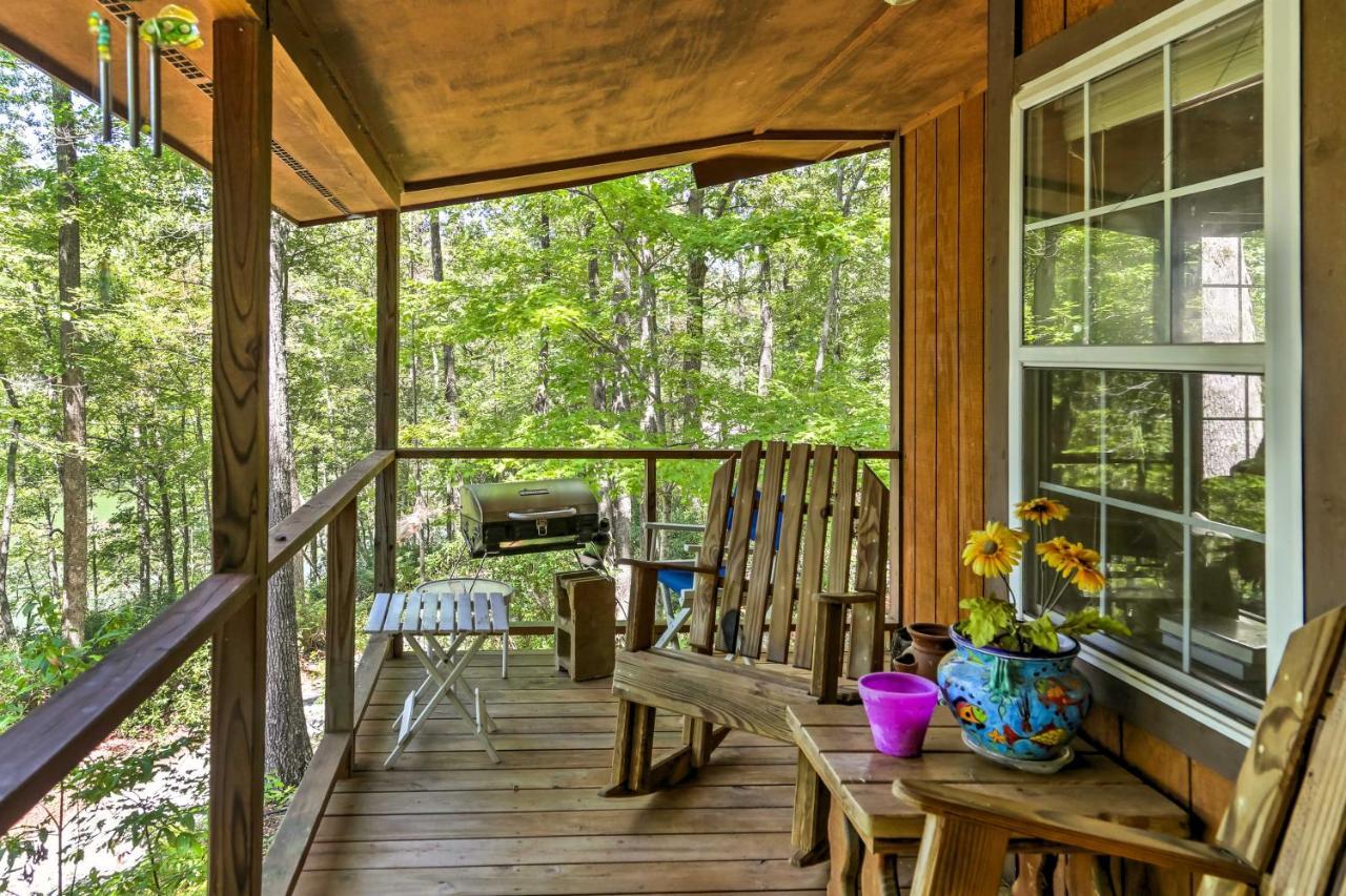 Lakefront Mountain Rest Cottage With Gas Fireplace! 왈할라 외부 사진